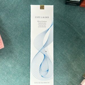 Estee Lauder Micro Essence Treatment Lotion with Bio-Ferment